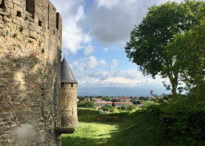 Carcassonne Cité Barbacane Saint Louis Gîte EstWest